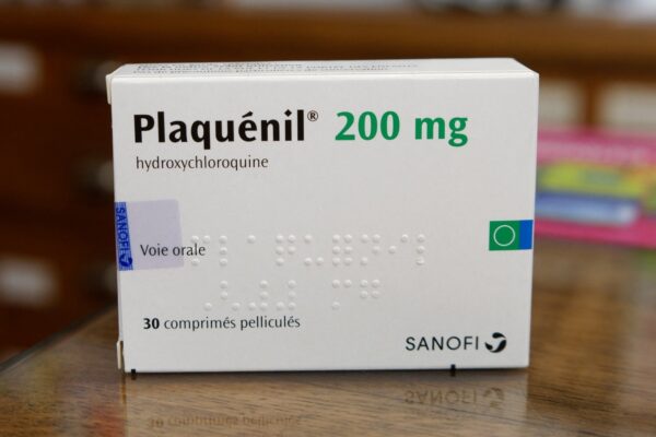 PLAQUENIL 200
